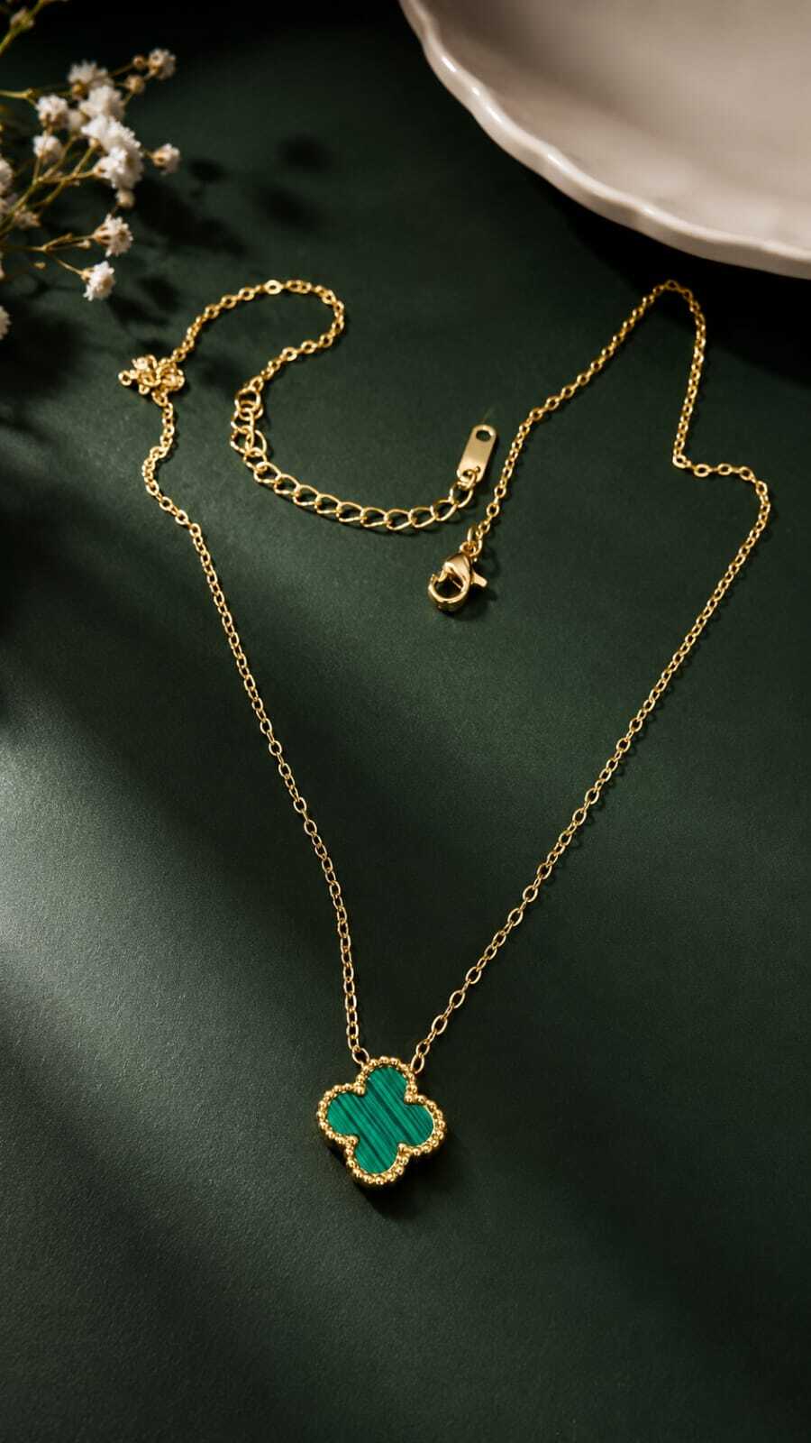 Green Clover Pendant Gold-Tone Necklace for Women | Trendy Korean Style Minimal Necklace
